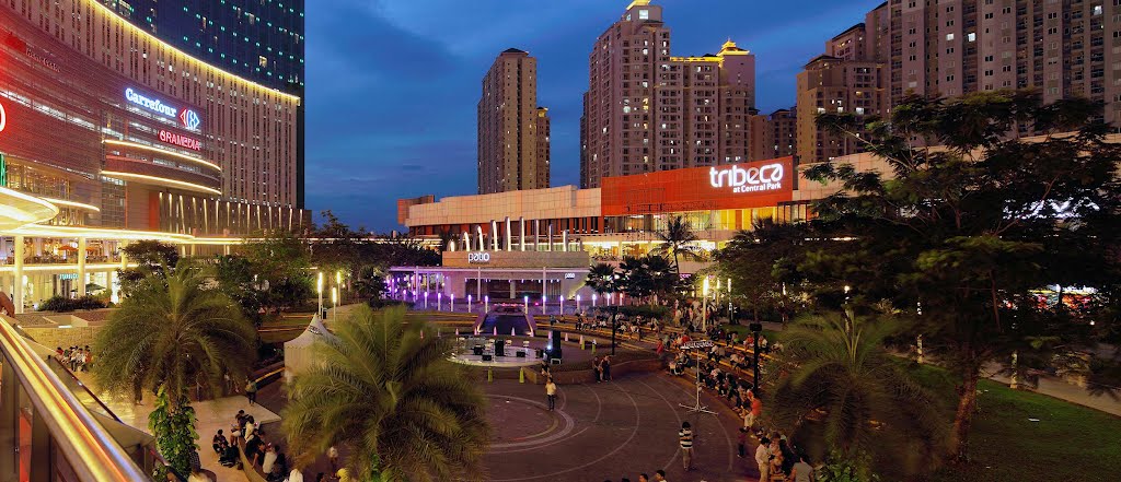 Central Park Mall