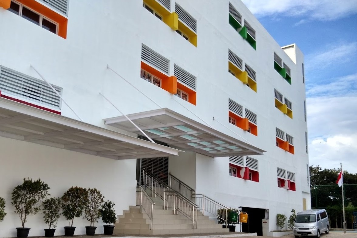 Gedung Sekolahan SMA Kinderfield Highfield Secondary School Depok - Primary & Secondary Depok | Daftar dan Biaya Sekolah Swasta dan Internasional Terdekat dan Terbaik di Depok