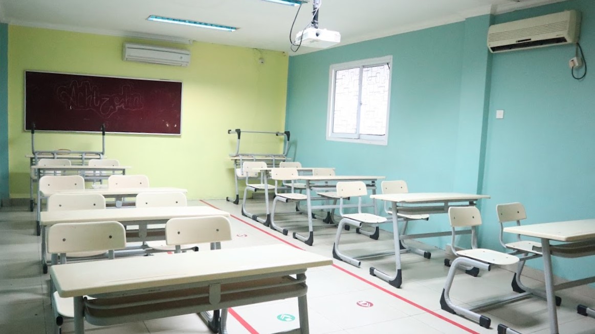 Gedung Sekolahan Pribadi Bilingual School Depok | Daftar dan Biaya Sekolah Internasional Terdekat dan Terbaik di Depok